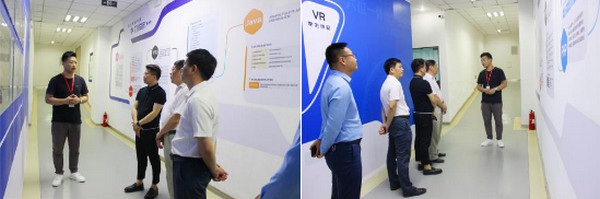 1560218182429682.jpg 配图3 河南省幼儿师范学校杨校长一行莅临云和数据参观考察.jpg